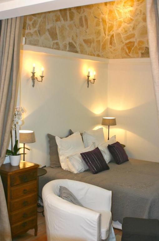 Mougins Village Holiday Lets Ницца Номер фото