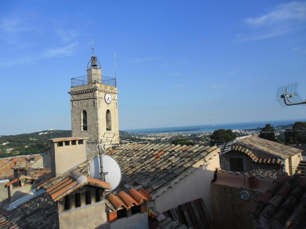 Mougins Village Holiday Lets Ницца Номер фото