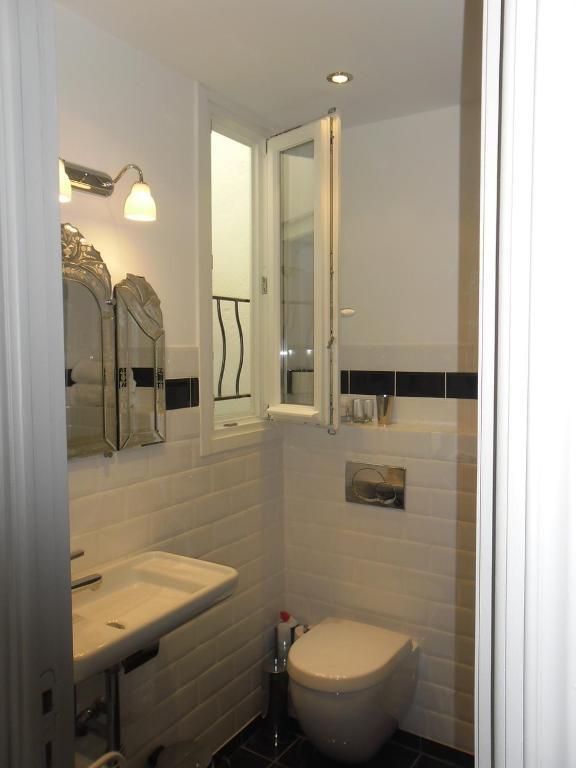 Mougins Village Holiday Lets Ницца Номер фото
