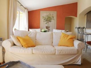 Mougins Village Holiday Lets Ницца Экстерьер фото